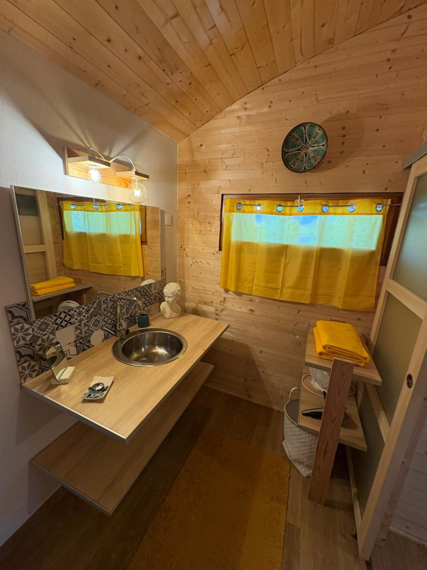 Chalet Grenouille Domaine De La Mamounette Champclause ภายนอก รูปภาพ